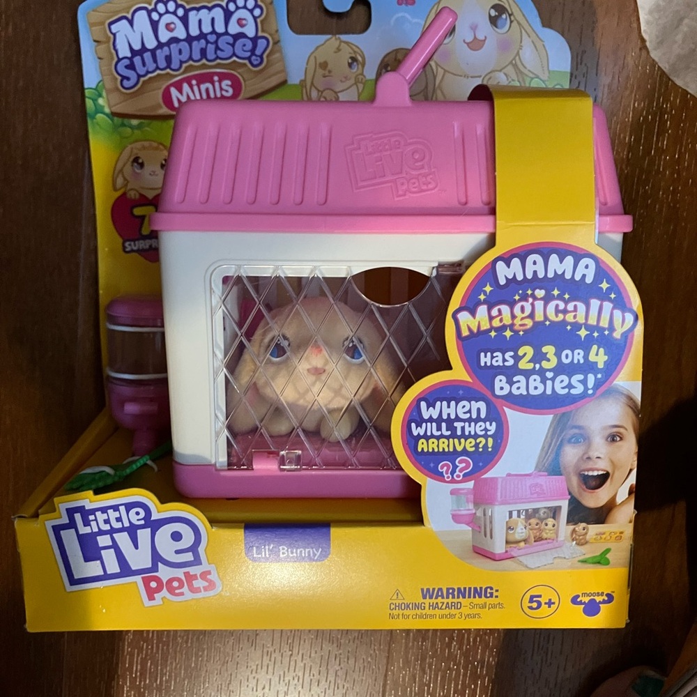 Little Live Pets Mama Surprise Minis Lil Bunny Playset